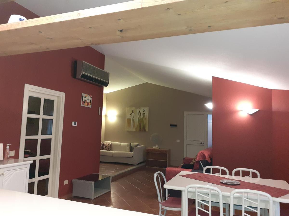 Casa Anna 24 Apartment Olbia Ngoại thất bức ảnh